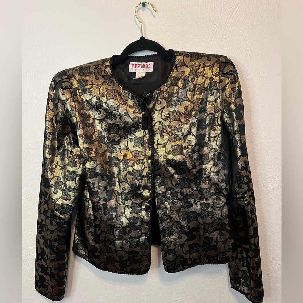 Maggy London Petites Gold and Black fashion blazer
